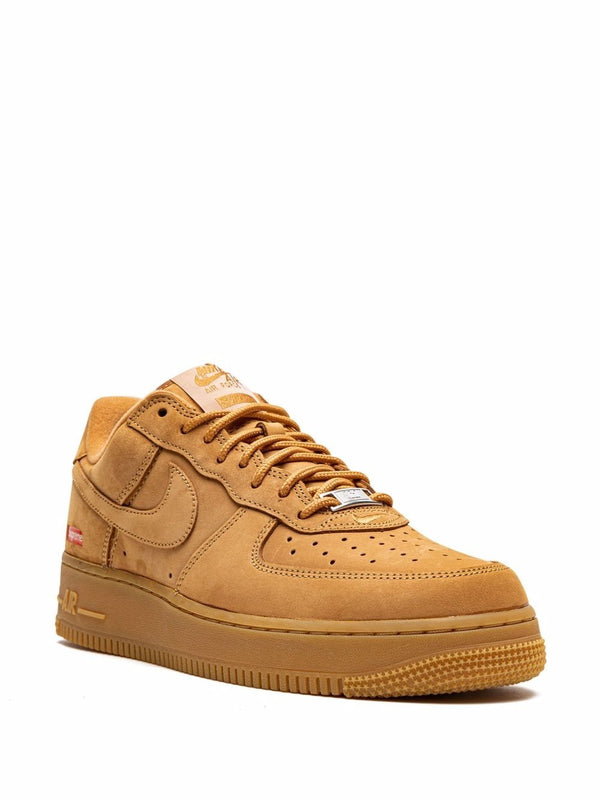 x Supreme Air Force 1 Low SP "Supreme" sneakers