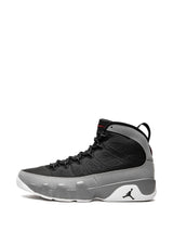 Air Jordan 9 Retro "Particle Grey" sneakers