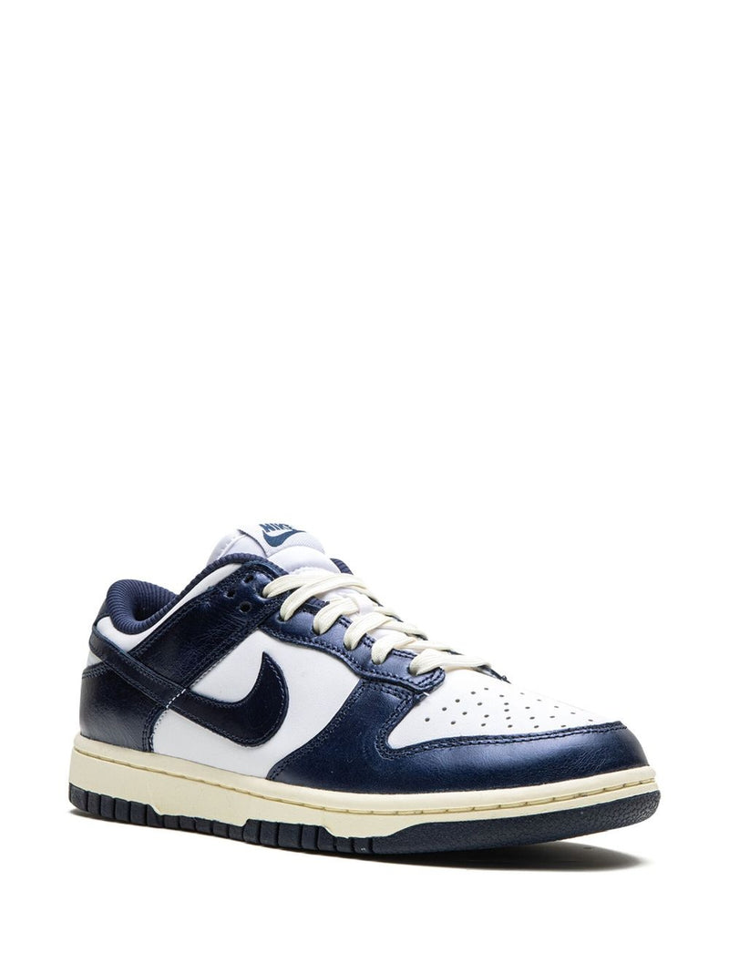 Dunk Low "Vintage Navy" sneakers